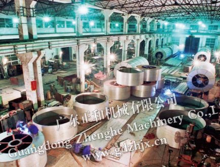 液压打包机_自动打包机使用时需要考虑哪些安全因素